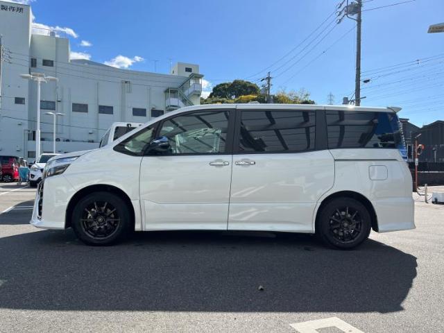 全国に店舗を展開しているのでどこでもお取り寄せが可能です！この車が気になるけど遠方だから・・・と諦める必要はありません！※別途陸送費が必要です。