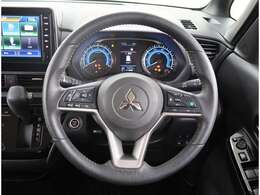 本革巻ステアリングホイール