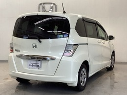 【Honda認定中古車 U-Select】　は3つの安心をお約束します。　1　Hondaのプロが整備した安心。 2　第三者機関がチェックした安心。　3　購入後もHondaが保証する安心。