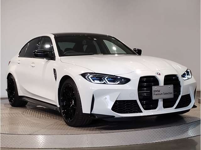【BMWの伝統-2】時代を超える美しさ。磨き抜かれたエアロダイナミクスが瞳を奪う。一目で伝わるスポーティーなプロポーションは、BMWの走行性能を生み出すのに欠かせない要因の一つです。