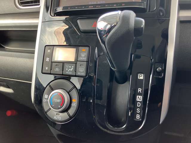 オートエアコン　インパネCVTオートマ
