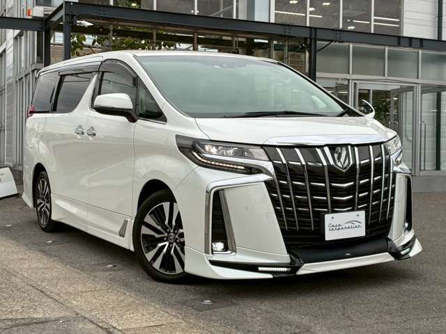 ご来店頂く全てのお客様をスタッフ一同笑顔で、お出迎えさせて頂きます。　些細なことでも構いませんので、ご連絡をお待ちしております。　　お問い合わせ電話番号は、0567-31ー6760までお願い致します。