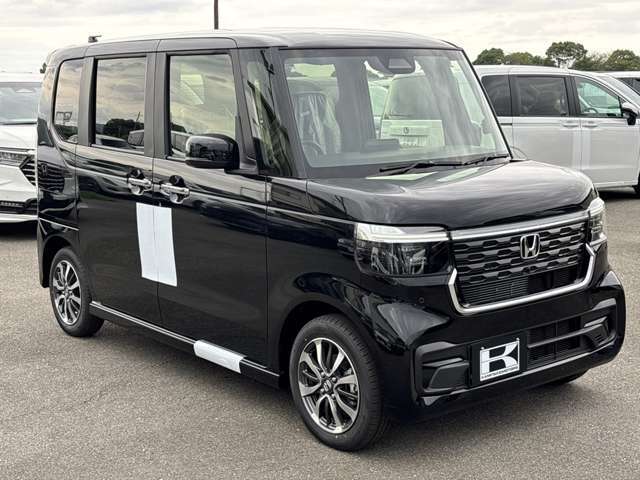 ★全国トップレベルのアフターサービス★　　★年間車検生産台数全国3位（年間6000台）！単店保険加入実績8000件！ブリジストンタイヤ販売数全国1位！お車販売後も高品質なサービスでお客様をサポートいたします★