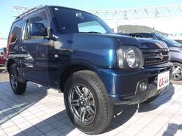 ハイパワーと粘り強いトルクを発生させるDOHCインタークーラーターボエンジン・シリンダーヘッドを改良することで、従来より厚みのある中低速トルクを発揮。高速道路では低速から高速までスムースに加速☆