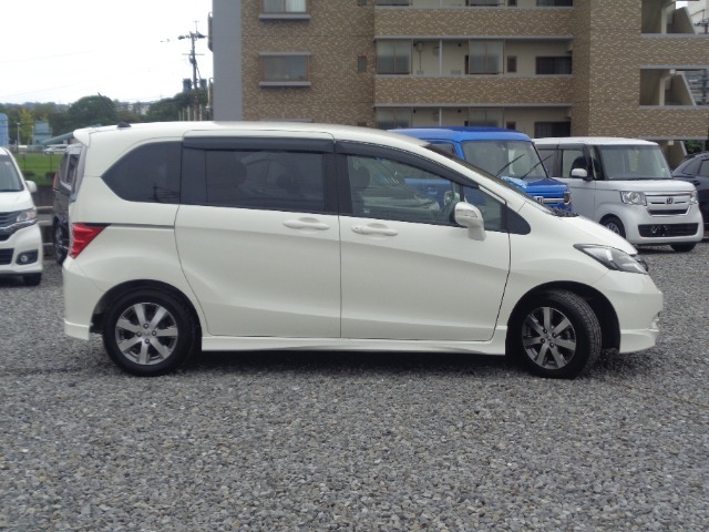 車両詳細についてのお問合せは、HondaCars大分中央　中古車事業部　097-544-8145　までお願い致します。