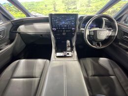 グループ総在庫数約30，000台！！全国の系列店からメーカー・車種問わずご紹介出来るので、あなたにピッタリのお車が見つかるはずです♪まずはお問い合わせ下さい☆