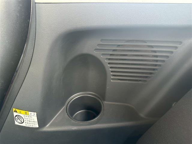 商談スペースもございます。お気軽にご来店くださいませ。