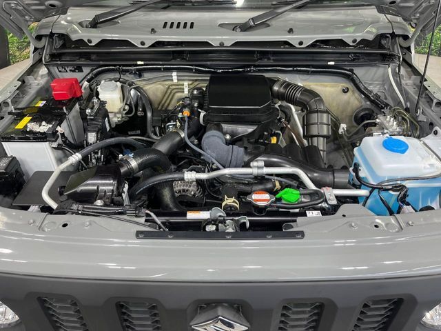 親切・丁寧な専門メカニックスタッフが応対！・車検・点検整備・事故等の修理などアフターサービスも安心。お車のカスタマイズもネクステージのサービススタッフまでご相談ください！