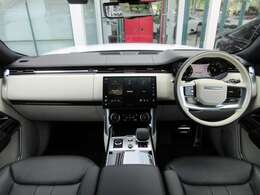 インテリアカラー：エボニー/ペルリーノ