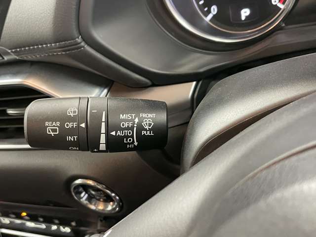 お車の機能や安全装備に関して気になる方は、ぜひ一度ご来店ください！その場でスタッフがご説明可能です！
