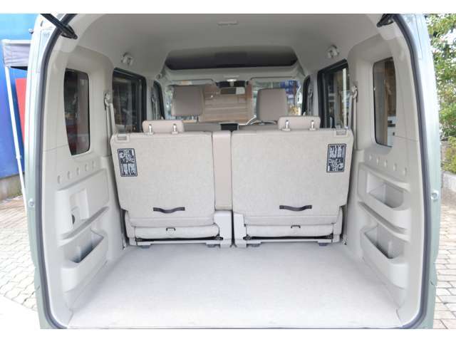 初めての方でも安心！親切・丁寧な接客が自慢のスタッフが、お客様のご希望に寄り添い、最適な一台をご提案します。