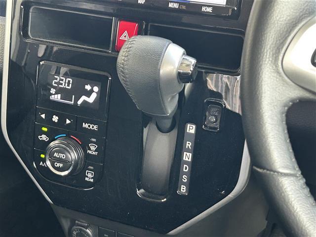 【シフトレバー】『シフトレバー』の画像になります。写真の内容に関してご不明点、ご質問等がございましたらお気軽にガリバー店舗までお問い合わせください。