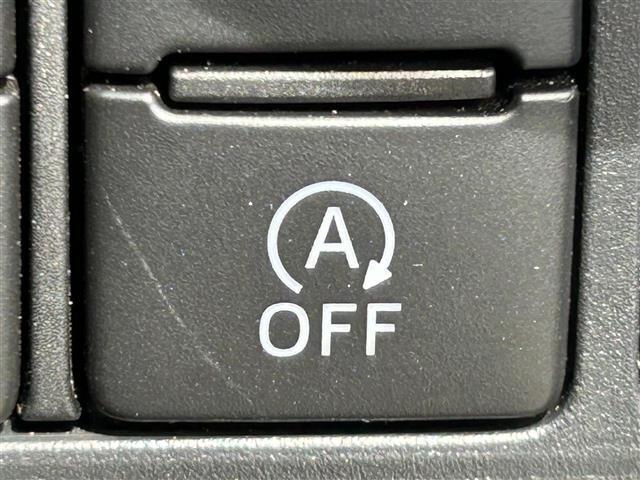 【運転席操作部】『運転席周辺の装備』の画像になります。快適なドライブを楽しむための機能が装備されています！運転席から触れるので使いやすいです！