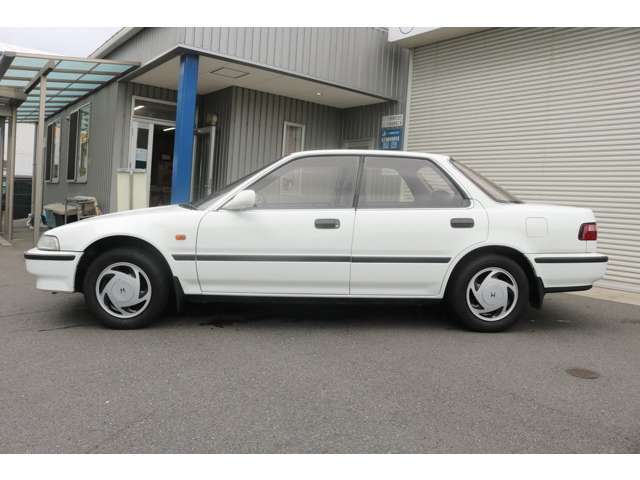 ホンダ インテグラセダン 1.6 ZX 1989年 8.9万キロ (福岡県 ホンダ インテグラセダン 1.6 ZX 1989年 8.9万キロ (福岡県