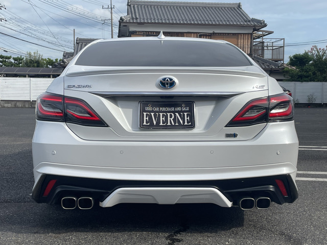 気になるシートのシミなどございましたらご納車前に綺麗にクリーニングしてご納車させていただきます。