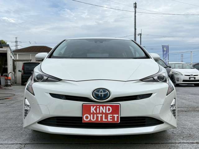 千葉県千葉市の中古車販売店「カインドアウトレット千葉 コンパクトハイブリッド専門店」■地域最大級の展示場に常時70台以上のコンパクトカー、ハイブリッドカーを展示■毎週火曜日定休■営業時間10:00～19:00■
