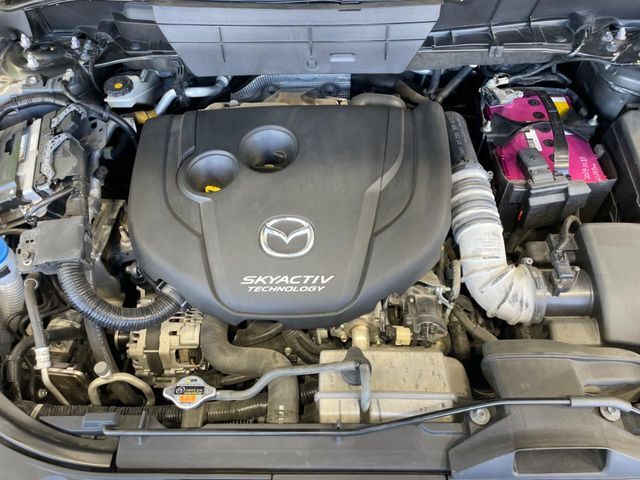 親切・丁寧な専門メカニックスタッフが応対！・車検・点検整備・事故等の修理などアフターサービスも安心。お車のカスタマイズもネクステージのサービススタッフまでご相談ください！