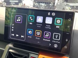 【9型ディスプレイオーディオ】お手持ちのスマートフォンとの連携で、ナビや音楽再生など各種アプリを使用可能。スマホに近い感覚でお使いいただけます♪