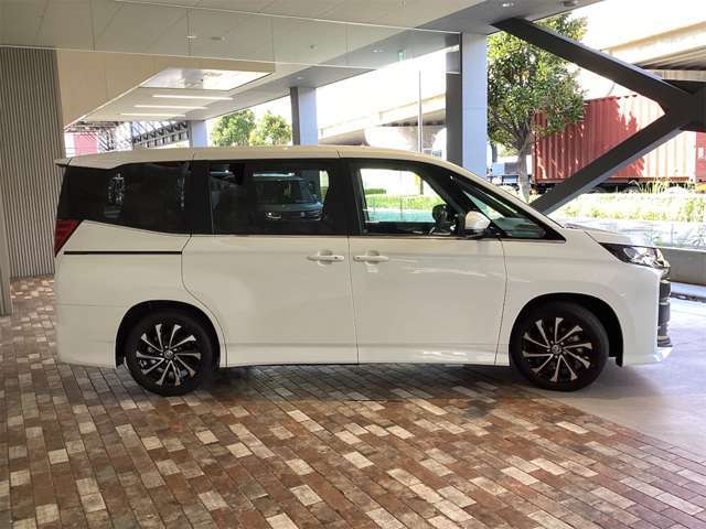 ☆衝突軽減ブレーキ付きのお車も多数ご用意しております☆お車も詳しい内容は営業スタッフにご相談下さいませ♪