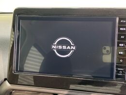 【純正9インチナビ】人気の純正ナビを装備。オーディオ機能も充実しており、Bluetooth接続すればお持ちのスマホやMP3プレイヤーの音楽を再生可能！毎日の運転がさらに楽しくなります！！