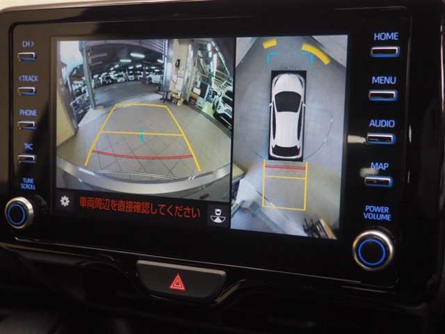 パノラミックビューモニター付きです。車両を上から見たような映像をディスプレイオーディオ画面に表示。運転席からの目視だけでは見にくい、車両周辺の状況をリアルタイムでしっかり確認できます。
