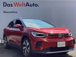 LEDマトリックスヘッドライト?IQ.LIGHT?フロントカメラで対向車や先行者を検知し、マトリックスモジュールに搭載された片側18個(両サイドで36個）のLEDを個別に点灯、消灯の制御をすることで眩