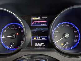 カーセブン札幌南店は「7」の看板が目印でございます！お気軽にご来店下さい！