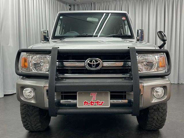 トヨタ ランドクルーザー70 4.0 4WD 2015年 13.6万キロ (北海道