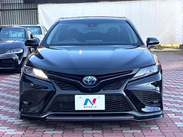 弊社では、全車『修復歴なし』のお車のみ取り扱っております。専任バイヤーによる厳選した仕入れの後、入庫後の車両チェックを行い、ネクステージが認定した高品質な中古車をご提供しております。