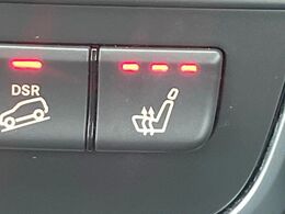 ●フロントシートヒーティング：運転席・助手席共に三段階で調節が可能なシートヒーターを装備しております。季節を問わず快適にご使用いただけます。