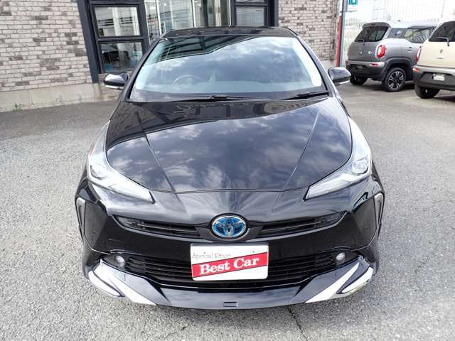 ご納車前のボディガラスコーティングやポリマーコーティングも専門の業者がクオリティの高いコーティングを低価格にてご提供しております♪