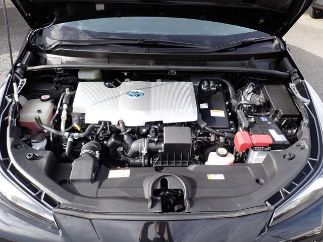 エンジンは快調です！お車の事なら、何でもお気軽にご相談下さい！