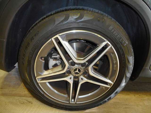 AMG5スポーク19inアルミホイール