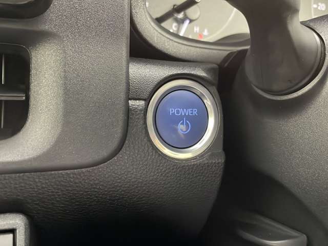 【運転席操作部】快適なドライブを楽しむための機能が装備されています！運転席から触れるので、使いやすいです！除菌プランいれていただくと、さらに清潔で安心していただけます！