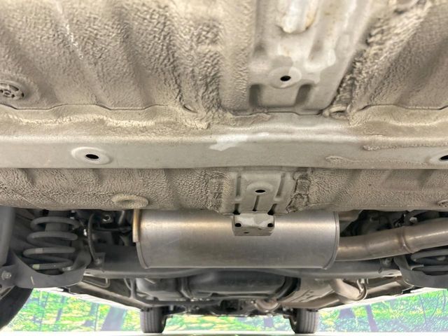 下回りがきれいなうちに、防錆加工の施工がオススメ。降雪地域はもちろん、沿岸部にお住いの方や、趣味でマリン・ウィンタースポーツをされる方にご好評いただいております。