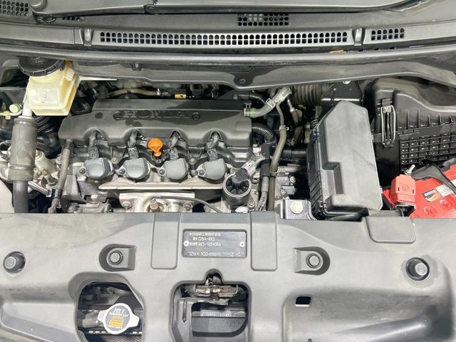 親切・丁寧な専門メカニックスタッフが応対！・車検・点検整備・事故等の修理などアフターサービスも安心。お車のカスタマイズもネクステージのサービススタッフまでご相談ください！