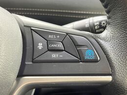 【プロパイロット】高速道路での長距離走行が楽に！！渋滞時と巡回走行のシーンで、アクセル・ブレーキ・ステアリングを自動で制御し、長距離運転の負担を軽減してくれます♪