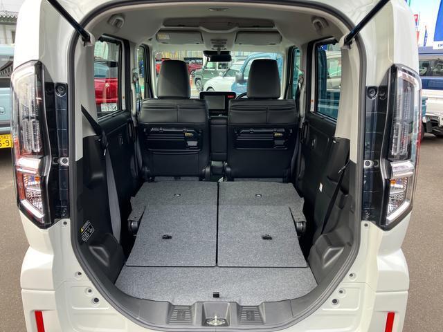 リアシートを倒せばしっかり積めますよ☆