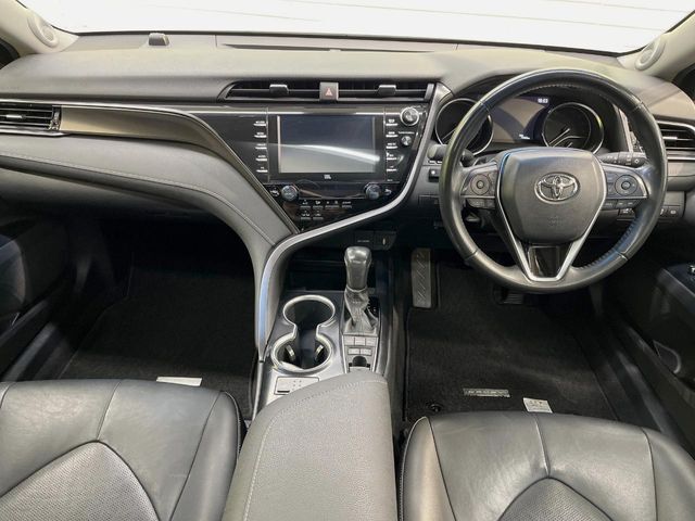 グループ総在庫数約30，000台！！全国の系列店からメーカー・車種問わずご紹介出来るので、あなたにピッタリのお車が見つかるはずです♪まずはお問い合わせ下さい☆