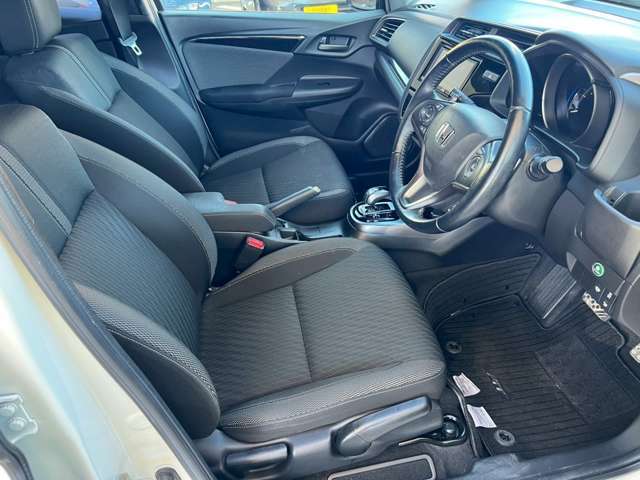 新車/中古車販売/高価買取/各種保険/オートローン/整備/鈑金～車の”終わり”を次の誰かの”始まり”へ～車に関わる全てのシーンをサポートします！
