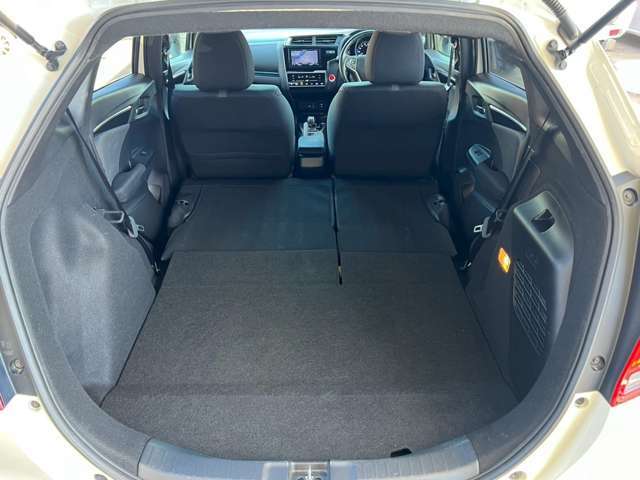 新車/中古車販売/高価買取/各種保険/オートローン/整備/鈑金～車の”終わり”を次の誰かの”始まり”へ～車に関わる全てのシーンをサポートします！