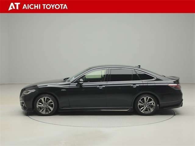 『ロングラン保証』はメーカー、年式を問わず1年間・走行距離無制限の無料保証です。最長3年まで延長可です！詳しくはスタッフまでおたずねください。