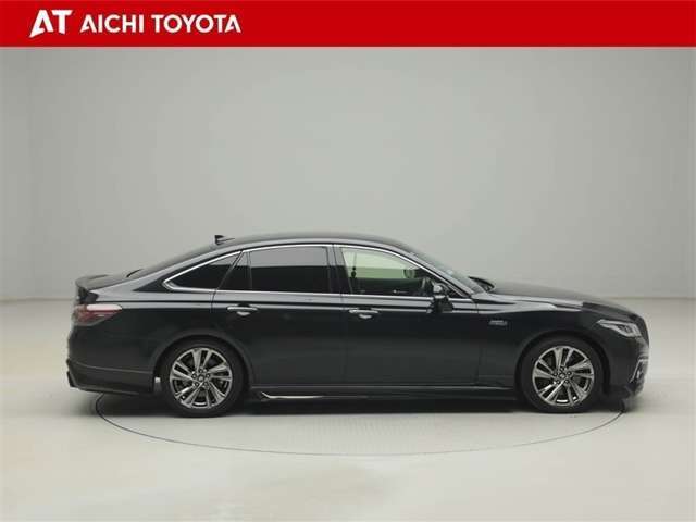 随時掲載情報を更新しておりますが、売約済や在庫店舗変更等もございます。最新の在庫状況は「お電話」にてご確認の上、ご検討ご来店をお願い致します。