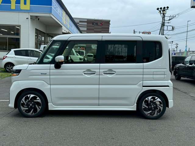 自社陸運局認証工場＆指定工場完備！国家資格車検検査員資格を持った整備士による整備。ステレオ・エアコン等走行に関係の無い所も不具合箇所が有れば修理してご納車致します☆