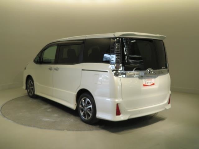 3つの安心を1台にセットされたトヨタの中古車！ カーライフの強い味方！1年間走行距離無制限のロングラン保証付！