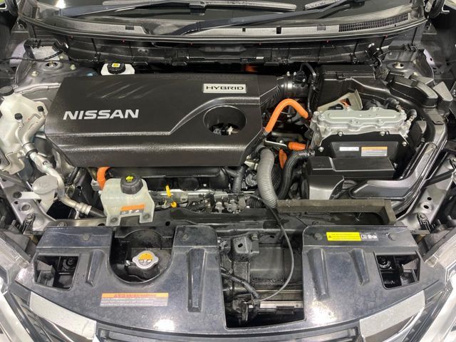 親切・丁寧な専門メカニックスタッフが応対！・車検・点検整備・事故等の修理などアフターサービスも安心。お車のカスタマイズもネクステージのサービススタッフまでご相談ください！