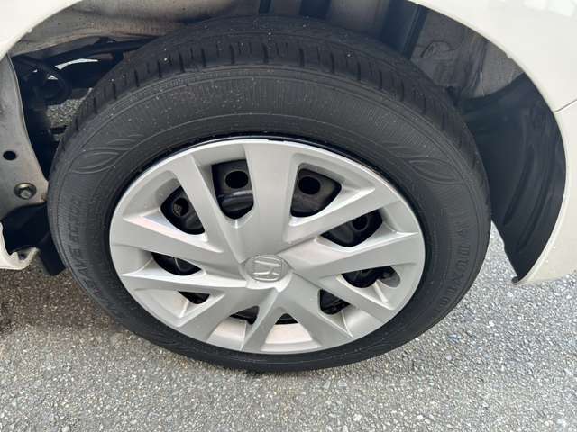 ケイカフェはオールメーカーのお車を取り揃えておりますので、1度のご 来 場 でオールメーカーのお車を実際に見て比べていただくことが出来ます。試乗車も多数ご用意しておりますので、楽しく乗り比べしましょう！