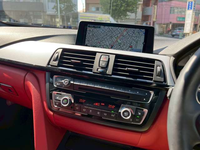 入庫から間もない為、本撮影前の仮撮影の写真とはなりますが、お車にご興味のある方は、当店担当スタッフまでお問合せ下さい！！