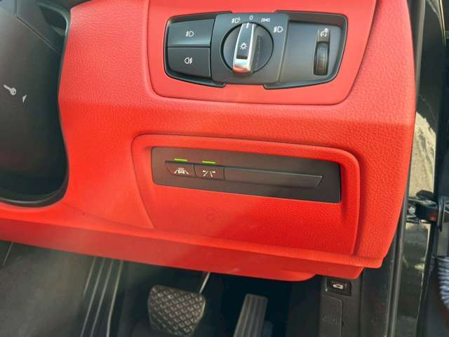 入庫から間もない為、本撮影前の仮撮影の写真とはなりますが、お車にご興味のある方は、当店担当スタッフまでお問合せ下さい！！