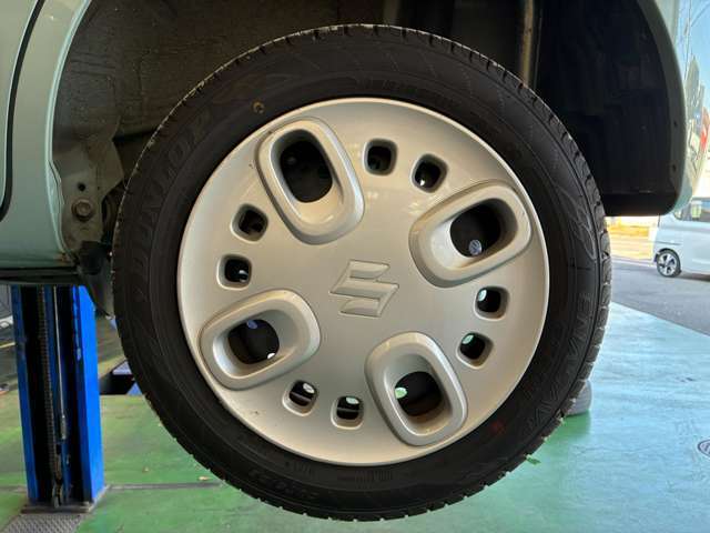 【アフターフォローもお任せ下さい！】ご納車後の修理や車検も承ります。オイル交換、タイヤ交換、板金修理、コーティング、保険なども対応しております。お車のことならなんでもご相談ください！